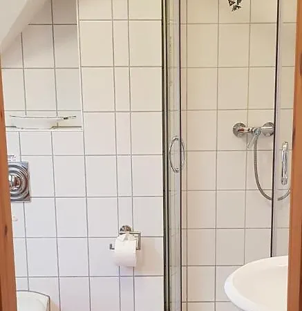 Knopf -direkt Am Kuestenwald * Zinnowitz